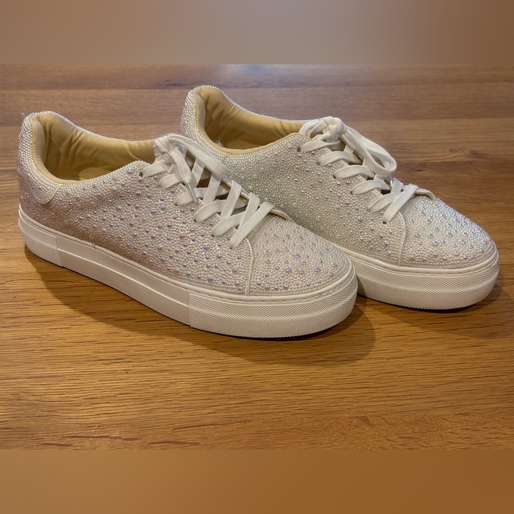 Betsey Johnson White Glitter Crystal Embellished Sneakers